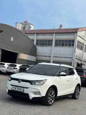 SsangYong Tivoli LX 4WD 2016 Blanc