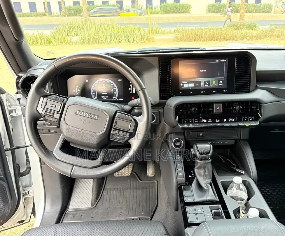 Toyota Land Cruiser Prado 2024 Blanc