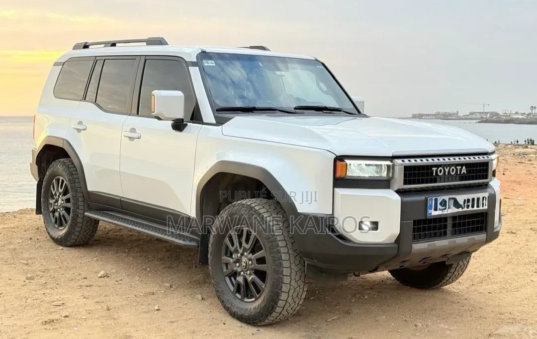 Toyota Land Cruiser Prado 2024 Blanc