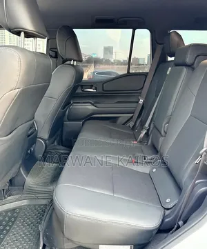 Toyota Land Cruiser Prado 2024 Blanc