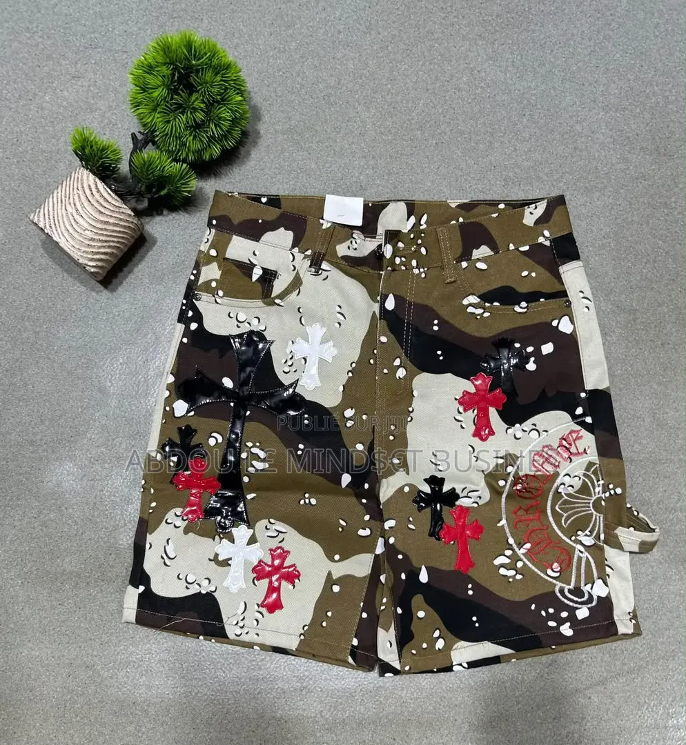 Short Jean Design Multicolore Disponible