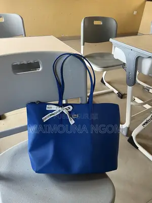 Sac Lacoste