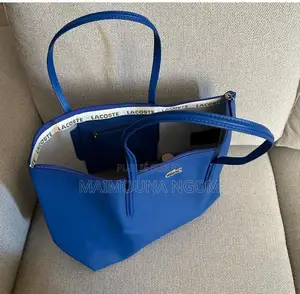 Sac Lacoste