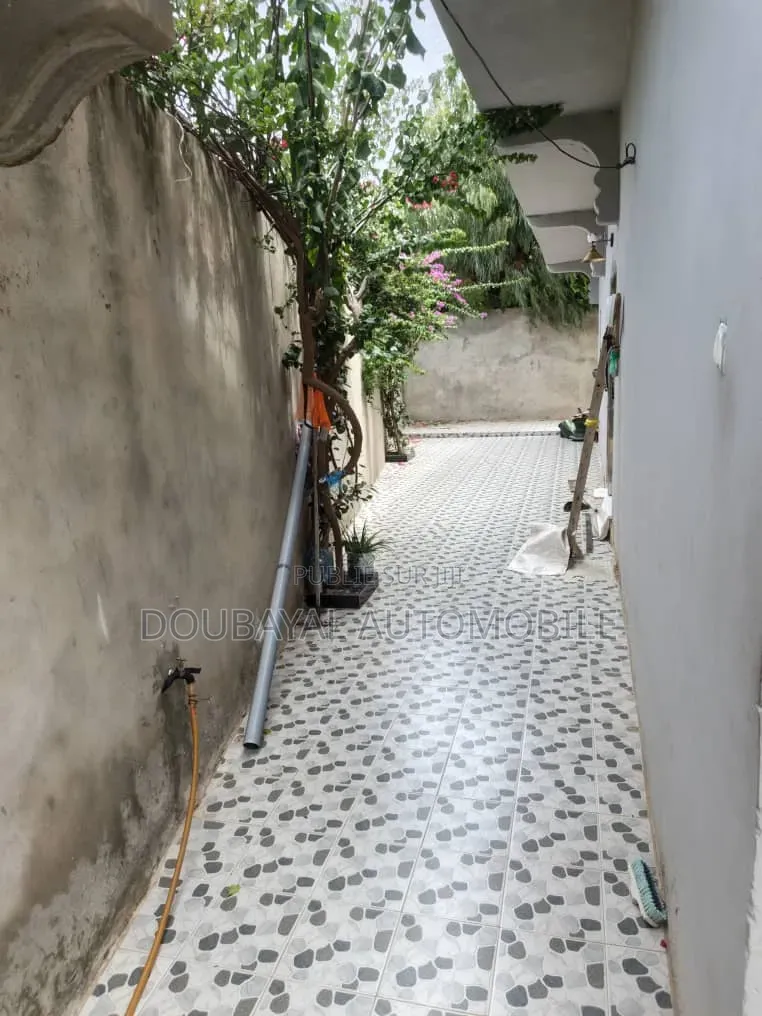 3chbre Villa dans Saly Niakh Niakhal, Thiès Sud à Vendre
