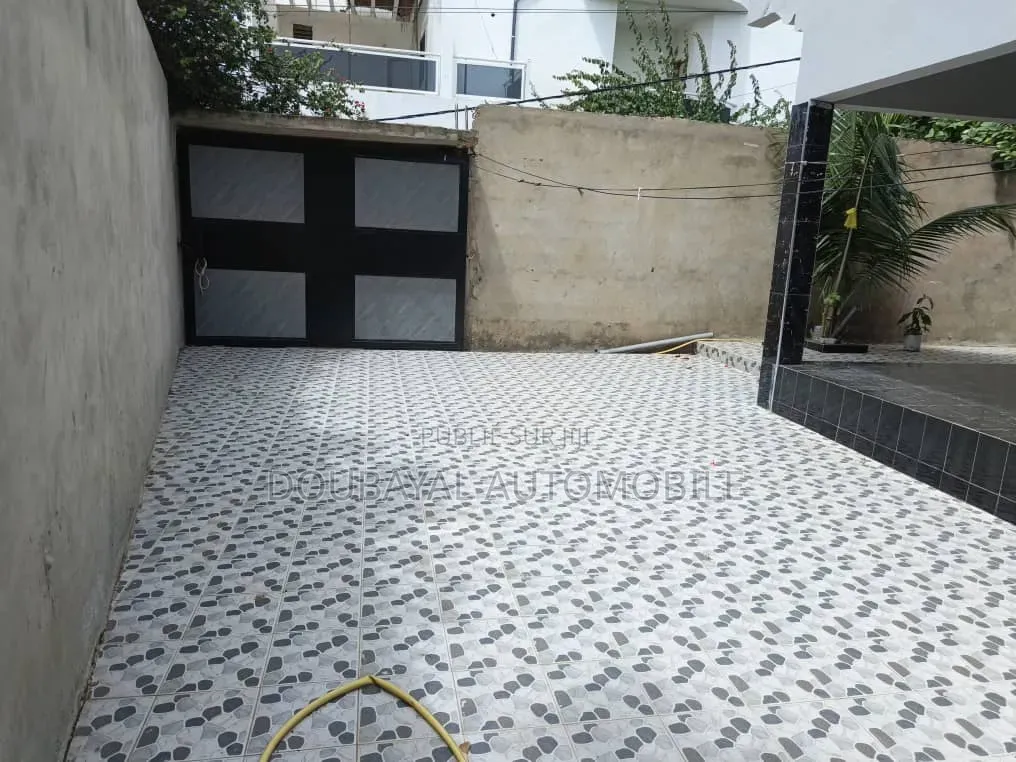 3chbre Villa dans Saly Niakh Niakhal, Thiès Sud à Vendre