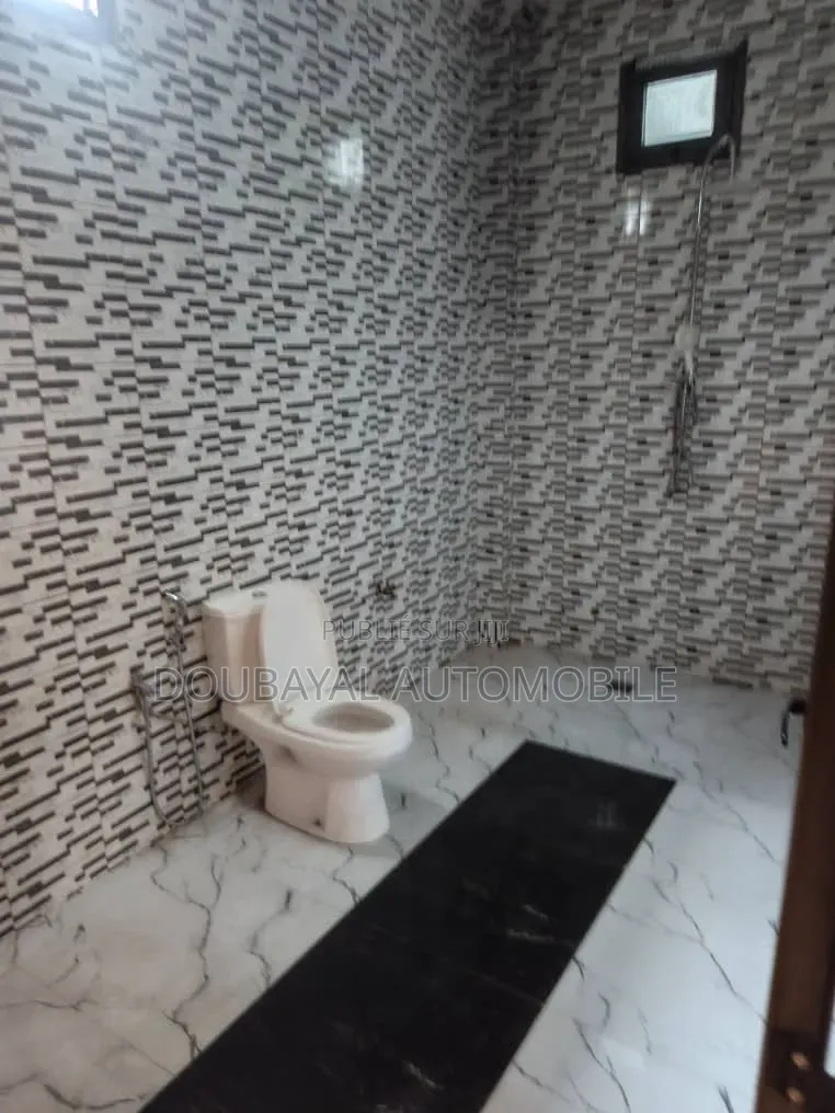 3chbre Villa dans Saly Niakh Niakhal, Thiès Sud à Vendre
