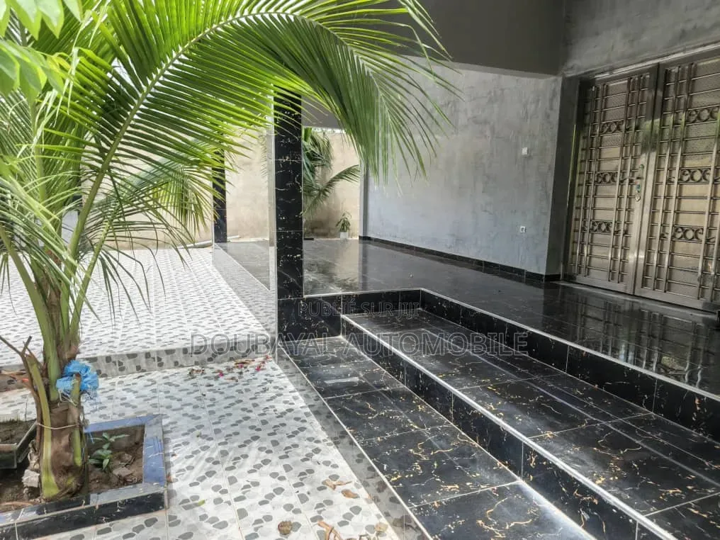 3chbre Villa dans Saly Niakh Niakhal, Thiès Sud à Vendre