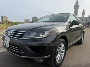 Volkswagen Touareg 2018 Marron