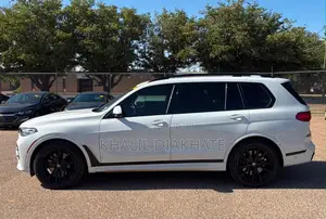 BMW X7 M50i 2022 Blanc