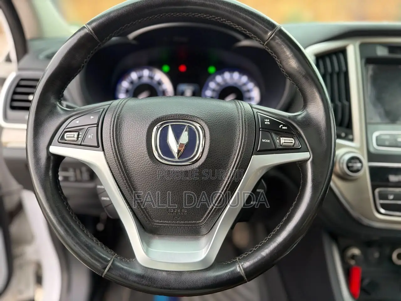 Changan CS95 2017 Blanc