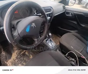 Peugeot 301 2016 Bleu