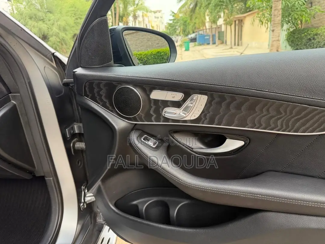 Mercedes-Benz GLC-Class 2022 Gris