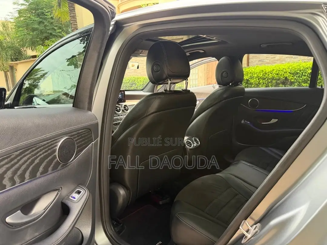 Mercedes-Benz GLC-Class 2022 Gris