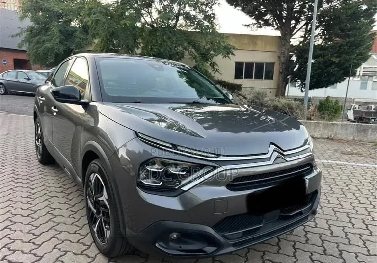 Citroen C4 2021 Gris