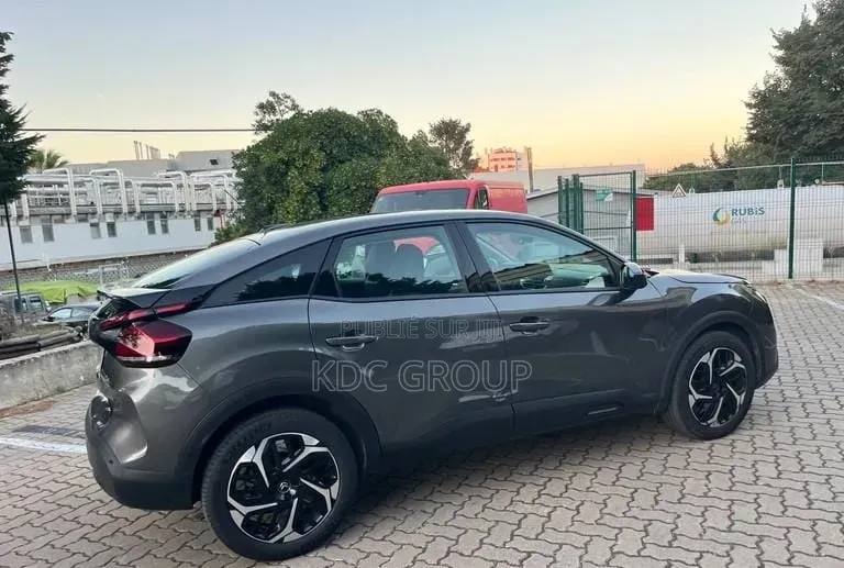 Citroen C4 2021 Gris