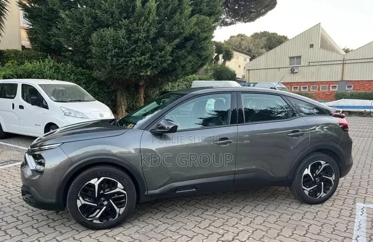 Citroen C4 2021 Gris