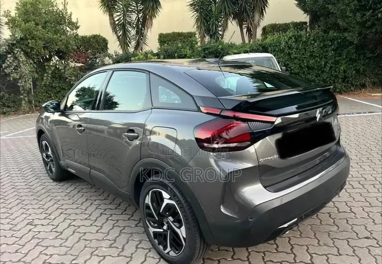 Citroen C4 2021 Gris
