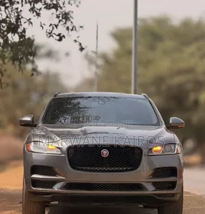 Jaguar F-Pace 2020
