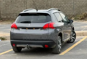Peugeot 2008 2016 Gris