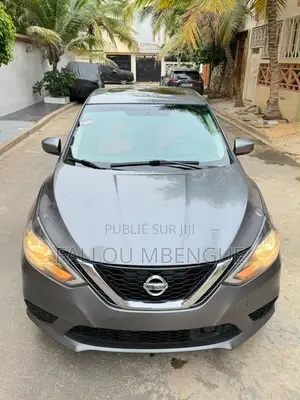 Nissan Sentra 2018 Gris