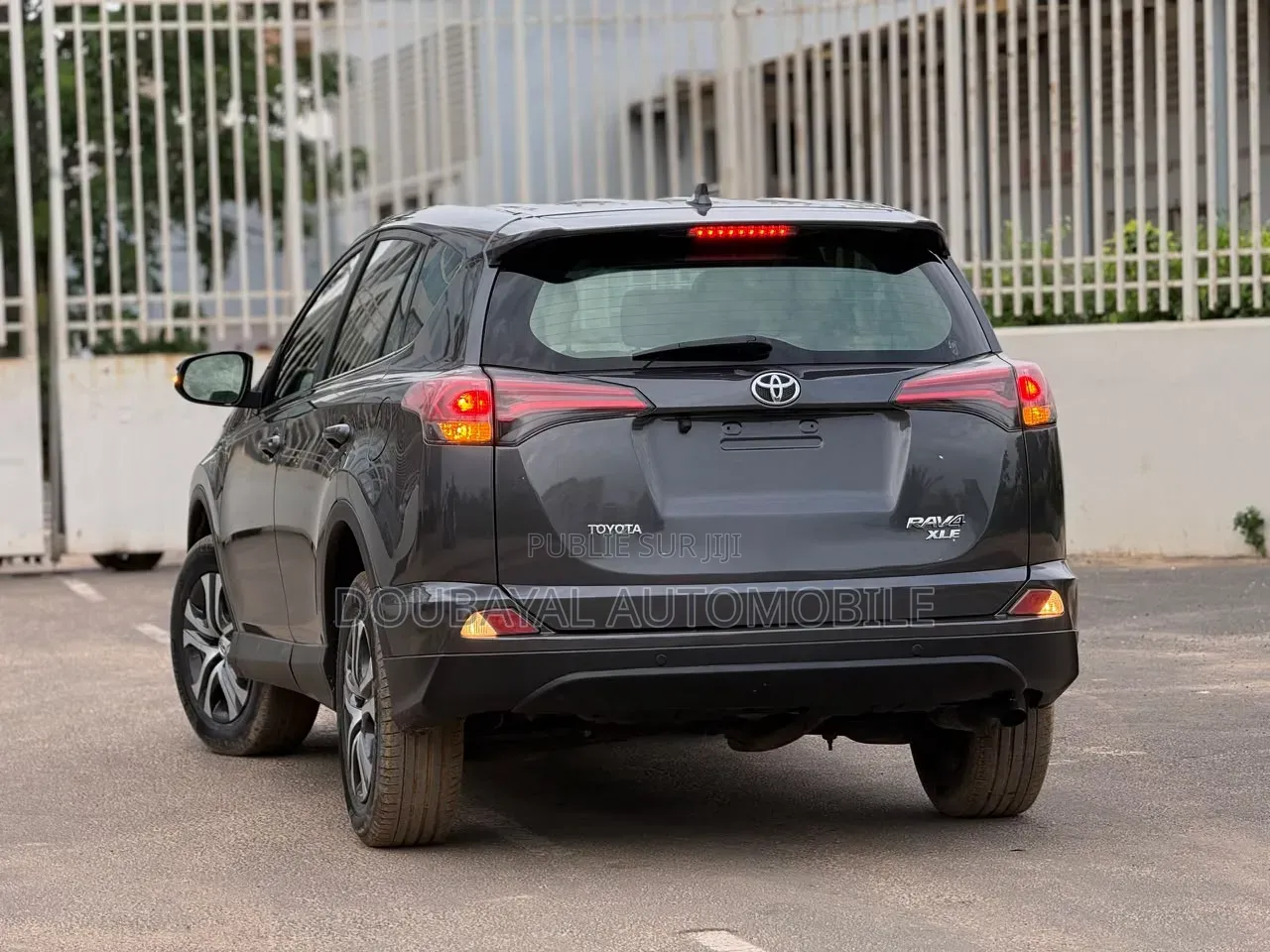 Toyota RAV4 2018 Gris