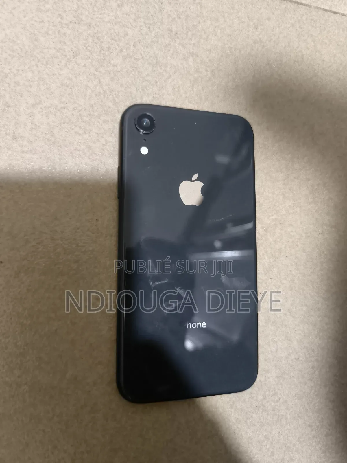 Apple iPhone XR 64 GB Noir