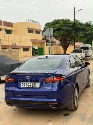Ford Fusion 2016 Bleu