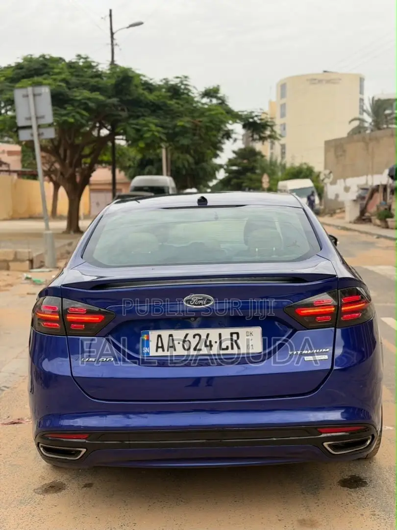Ford Fusion 2016 Bleu