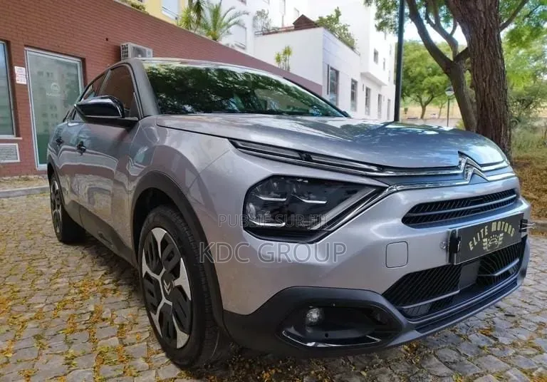 Citroen C4 2022 Gris