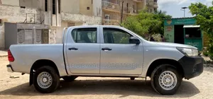 Toyota Hilux 2016 Gris