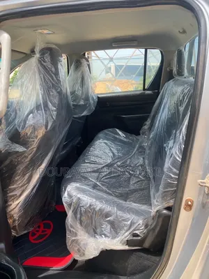 Toyota Hilux 2016 Gris