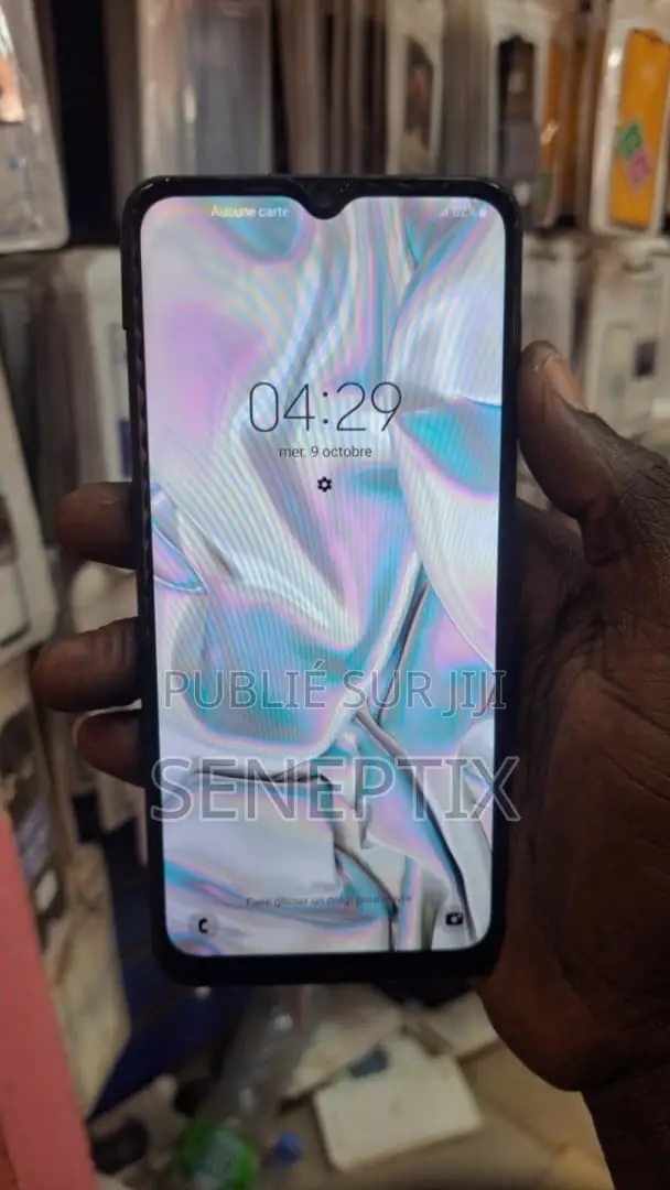 Nouveau Samsung Galaxy A12 64 GB Noir