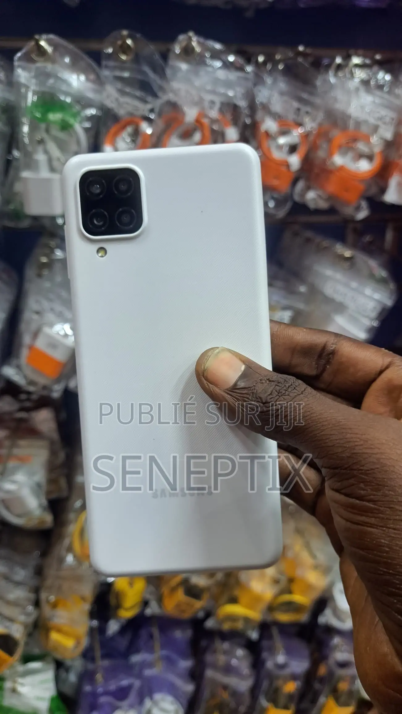 Nouveau Samsung Galaxy A12 64 GB Noir