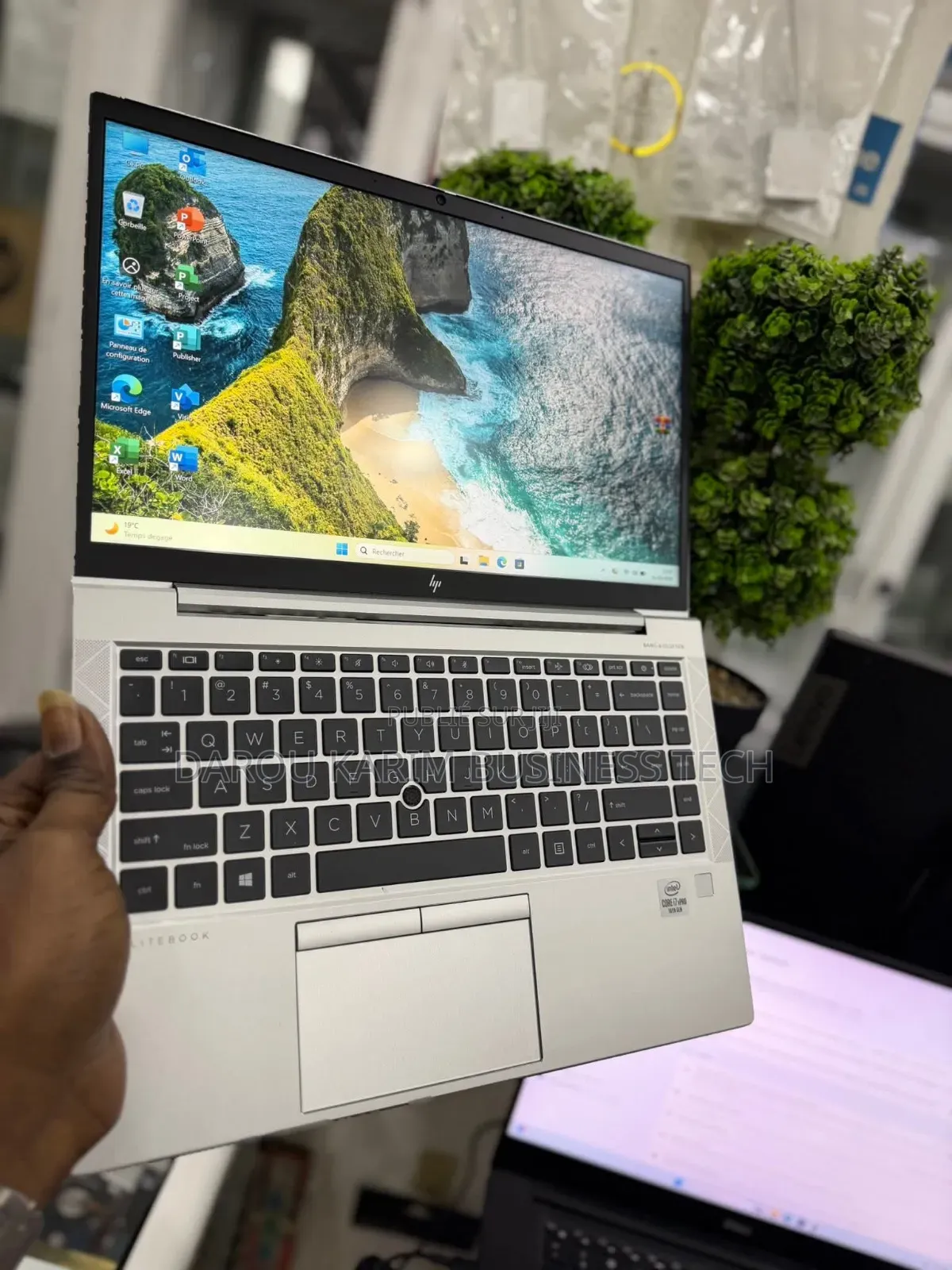 Nouveau HP EliteBook 840 G7 16GB Intel Core i7 SSD 512GB