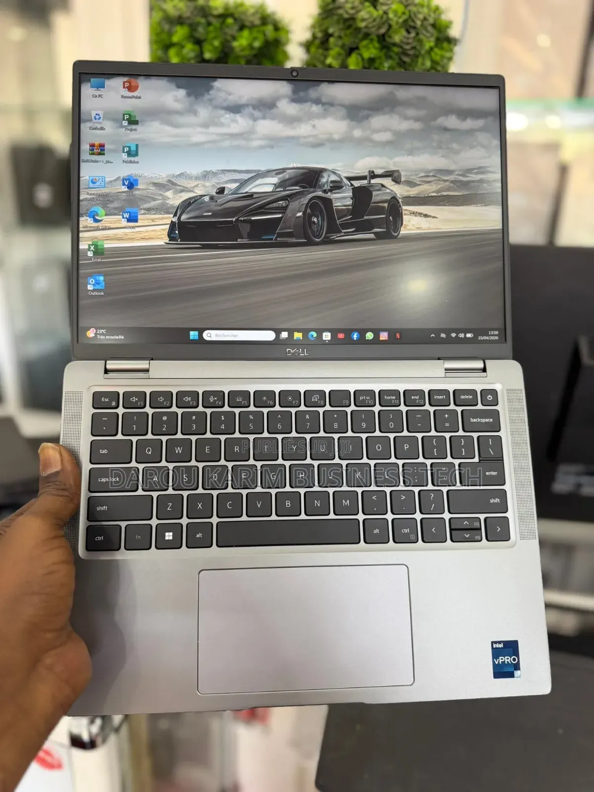 Nouveau Dell Latitude 7440 32GB Intel Core i7 SSD 256GB