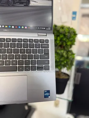 Nouveau Dell Latitude 7440 32GB Intel Core i7 SSD 256GB