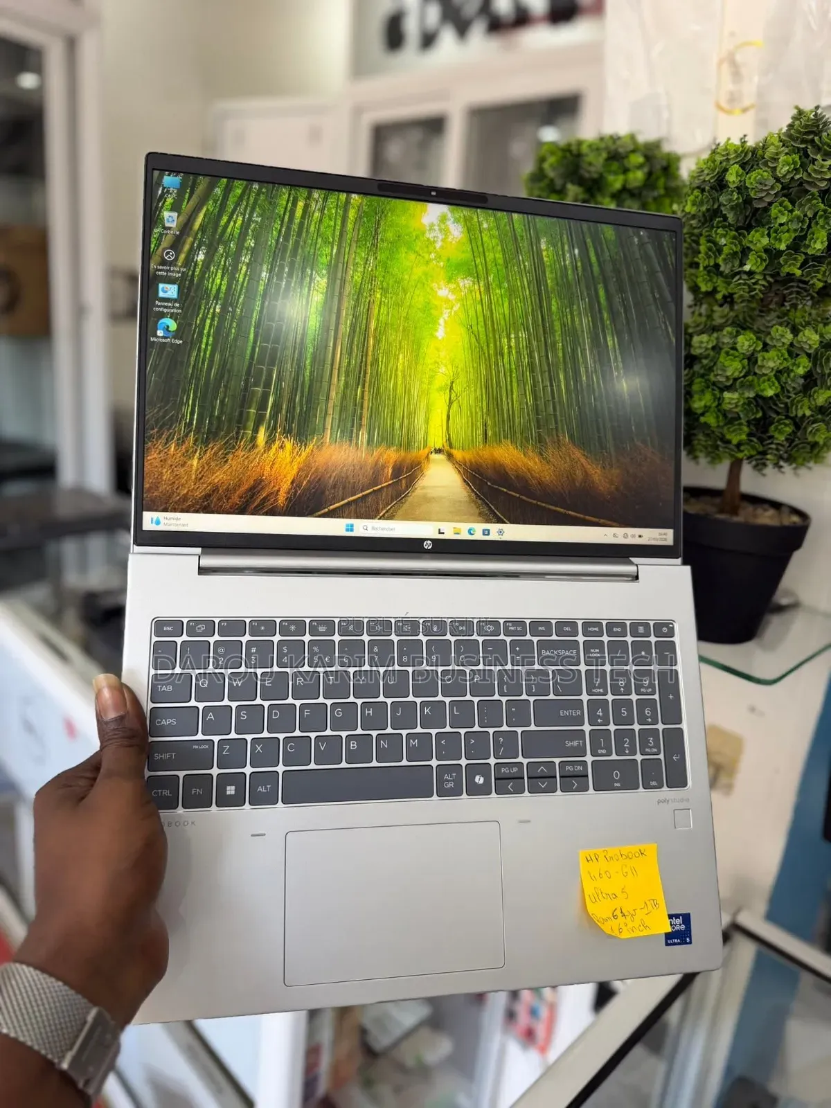 Nouveau HP ProBook 460 G11 64GB Intel Core Ultra 5 SSD 1T
