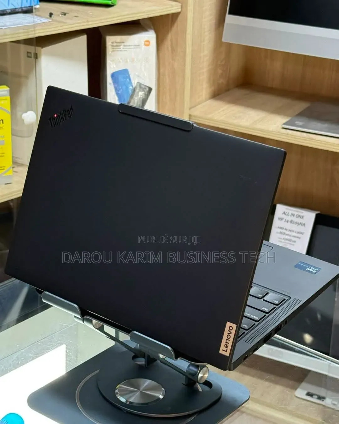 Nouveau Lenovo ThinkPad T14 16GB Intel Core Ultra 5 SSD 512GB