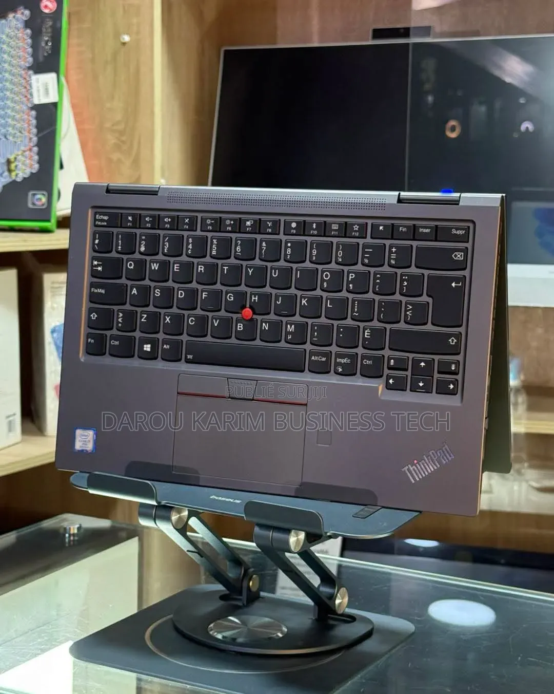 Nouveau Lenovo ThinkPad X1 Yoga 16GB Intel Core i7 SSD 256GB
