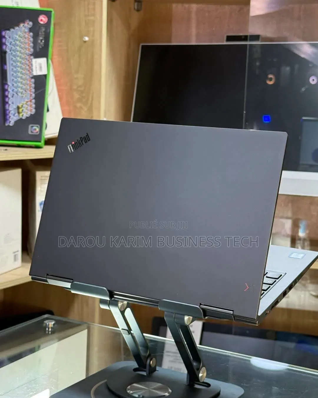 Nouveau Lenovo ThinkPad X1 Yoga 16GB Intel Core i7 SSD 256GB