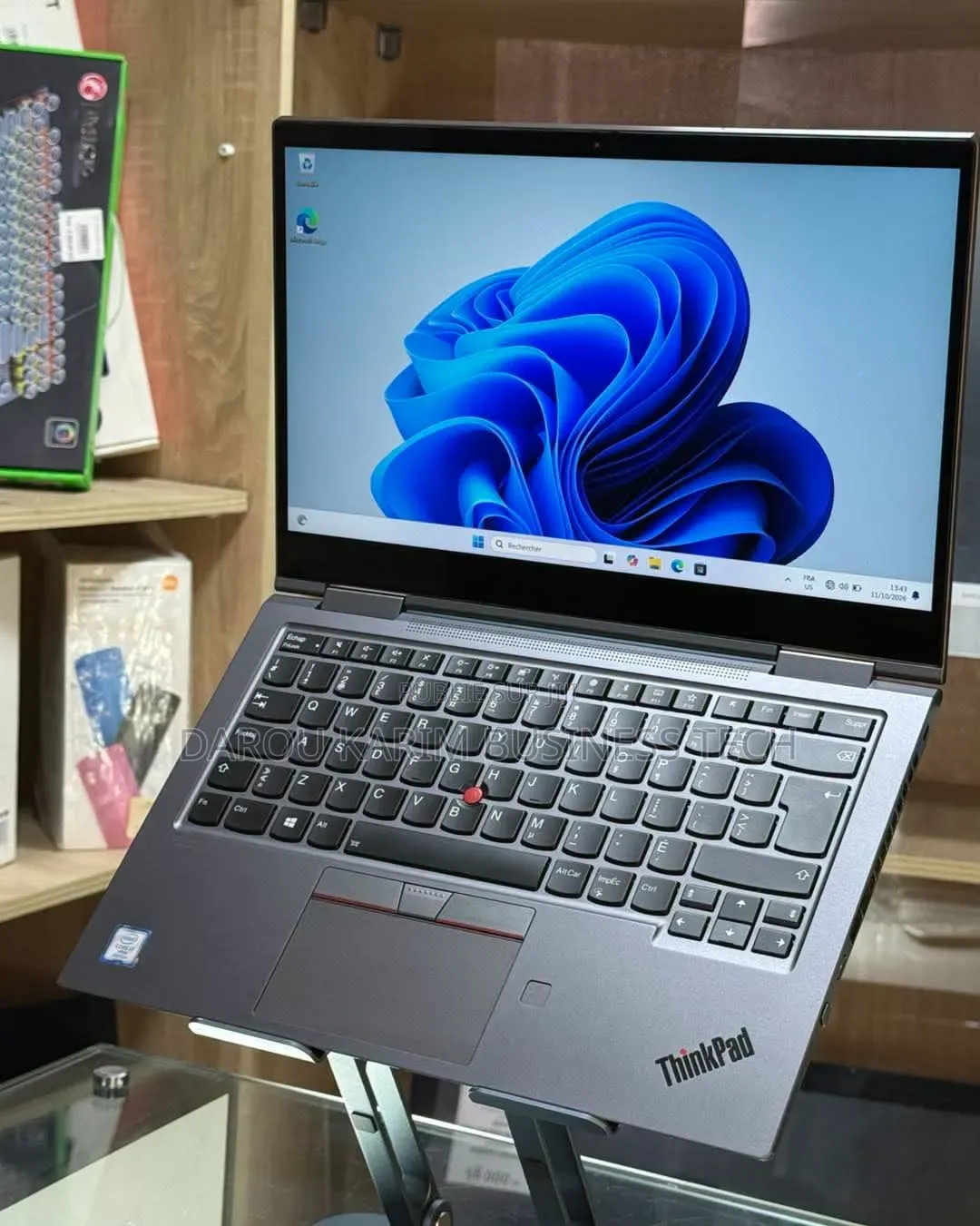Nouveau Lenovo ThinkPad X1 Yoga 16GB Intel Core i7 SSD 256GB