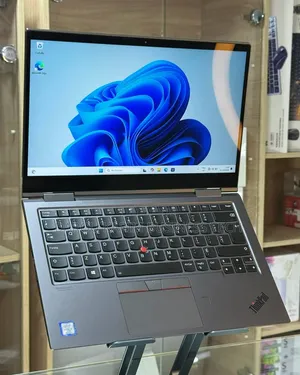 Nouveau Lenovo ThinkPad X1 Yoga 16GB Intel Core i7 SSD 256GB