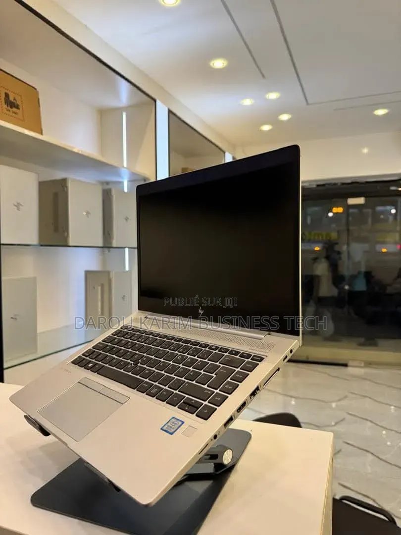 Nouveau HP EliteBook 840 G5 8GB Intel Core i5 SSD 256GB