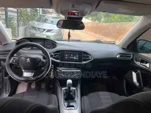 Peugeot 308 2016 Gris
