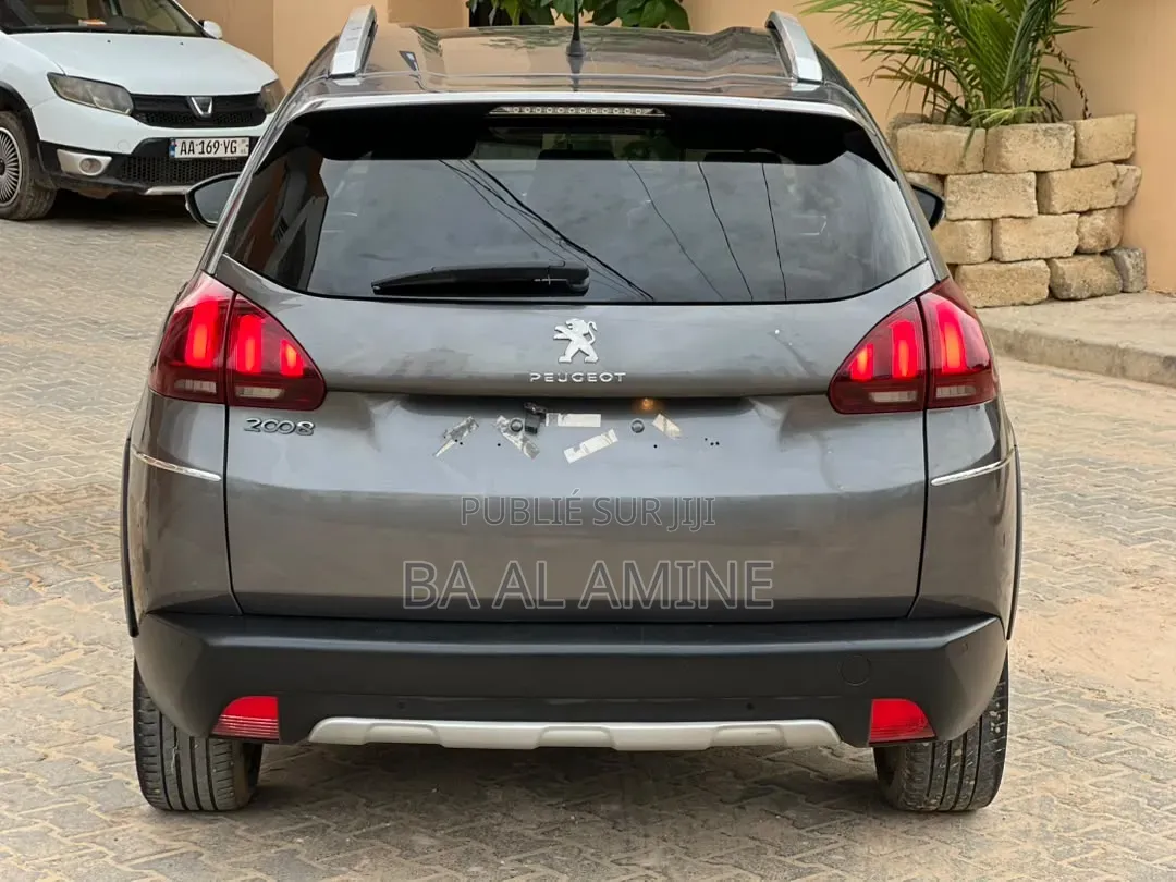 Peugeot 2008 2017 Gris