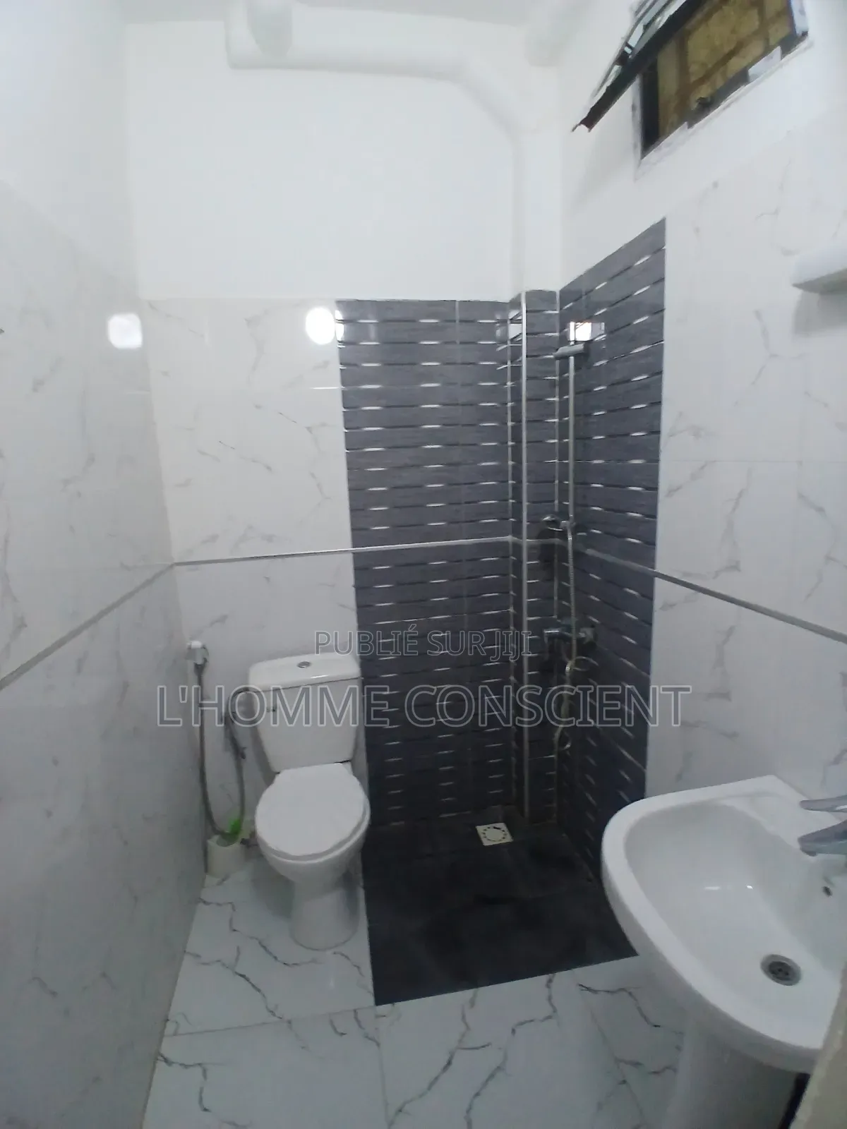 Apartement À Louer À Ngor Extention