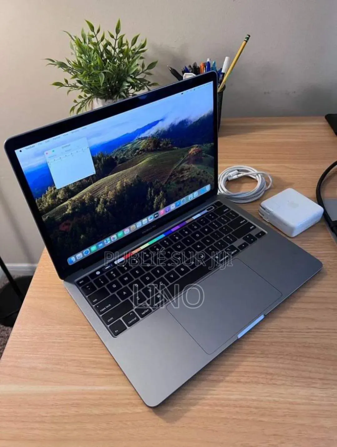 Ordinateur portable Apple MacBook Air 2024 M3 24GB Apple M3 SSD 512GB