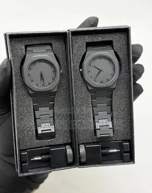 Montre Polycarbone BINBOND Originale Etanch- Livraison Dakar