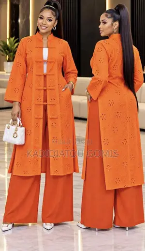 Ensemble Bas Large Disponible