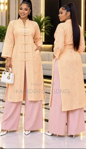 Ensemble Bas Large Disponible